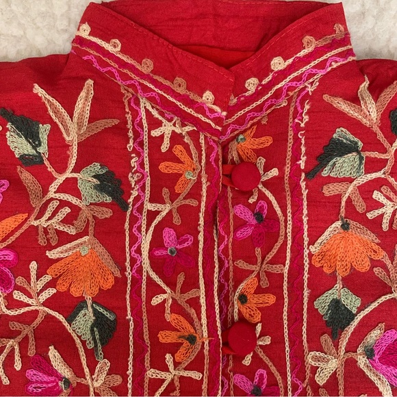 Pakistani cultural embroidered jacket - Picture 9 of 12